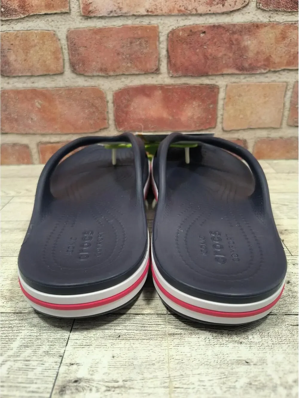 Crocs Bayaband Flip Size M7/W9 Sandals Patriot Red White Blue 205393-4CC NWT